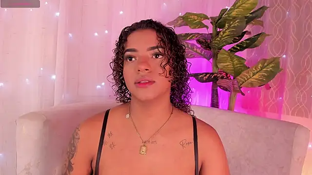 Iris hott1 online show from 10-03-25, 03:47