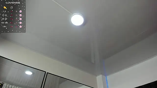 natalia curvy1 online show from 02-17-25, 05:53