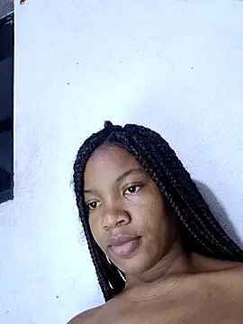 genesis moretz online show from 02-23-26, 05:38