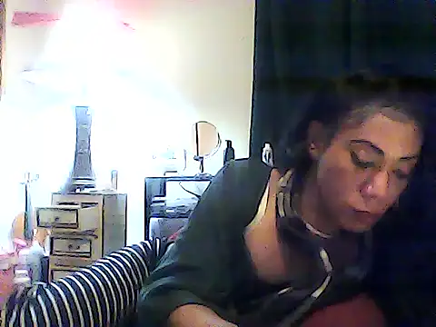 Snapshot of CaramelDipper chatting on 01-10-26, 07:43 CaramelDipper online show from 01-10-26, 07:43