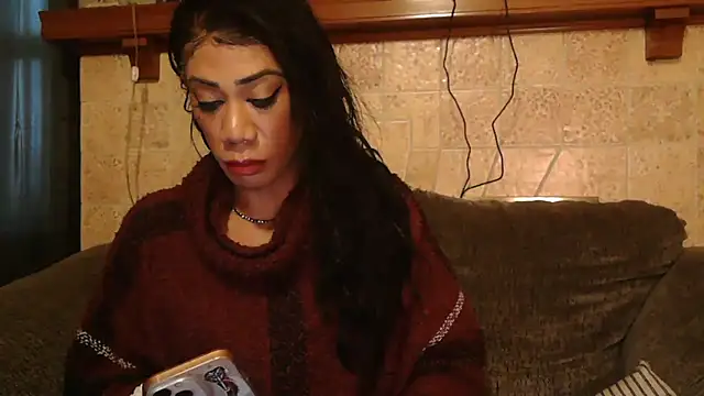 Snapshot of CaramelDipper chatting on 03-05-26, 01:40 CaramelDipper online show from 03-05-26, 01:40