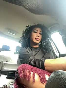 Snapshot of CaramelDipper chatting on 03-11-26, 03:51 CaramelDipper online show from 03-11-26, 03:51