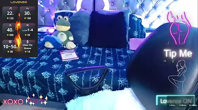 Snapshot of NatalieHarris chatting on 03-09-25, 07:37 NatalieHarris online show from 03-09-25, 07:37