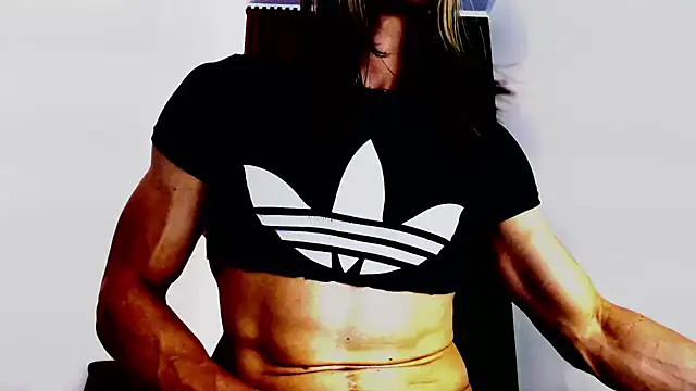 Snapshot of jean_sneider chatting on 02-15-25, 01:49 jean sneider online show from 02-15-25, 01:49