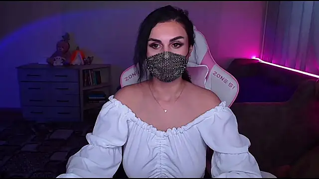   Yasmina   online show from 03-15-25, 06:47