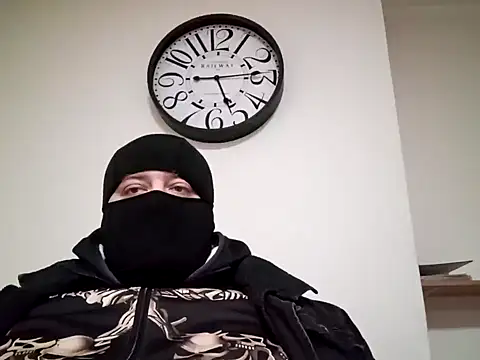 perversalus online show from 01-24-25, 04:17