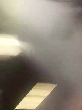 Snapshot of Everlyrose27 chatting on 12-16-24, 05:33 Everlyrose27 online show from 12-16-24, 05:33