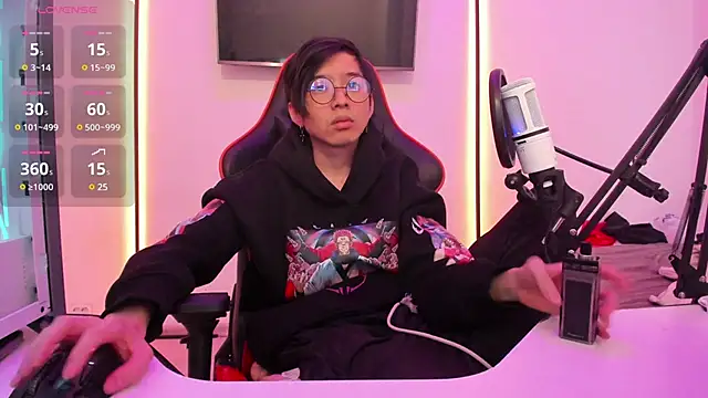 Snapshot of wexlee7 chatting on 01-11-25, 10:19 wexlee7 online show from 01-11-25, 10:19