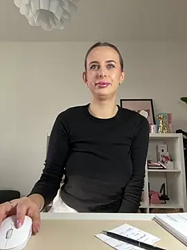 Hii Lolla online show from 02-21-25, 08:07