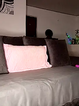 rosey cheeks online show from 02-07-25, 02:19