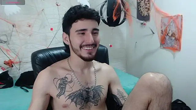 Snapshot of DmitriSanders chatting on 12-03-24, 03:41 DmitriSanders online show from 12-03-24, 03:41