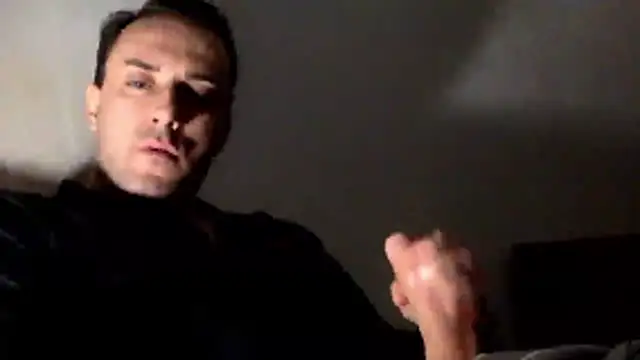 Snapshot of mainnrd chatting on 01-11-26, 03:00 mainnrd online show from 01-11-26, 03:00