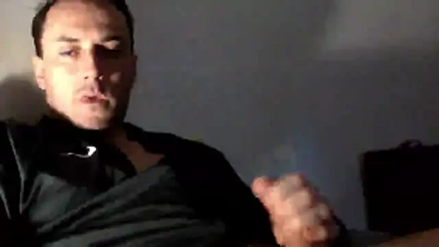 Snapshot of mainnrd chatting on 03-20-26, 02:22 mainnrd online show from 03-20-26, 02:22