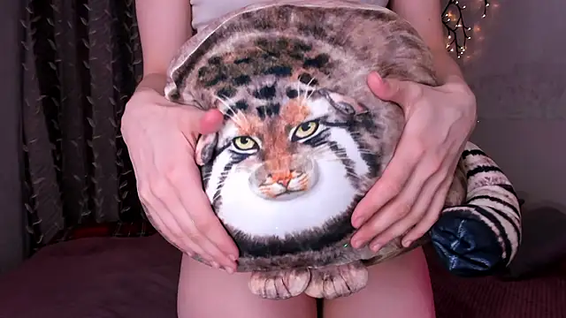 Snapshot of space_cowgirl chatting on 03-04-25, 07:43 space cowgirl online show from 03-04-25, 07:43