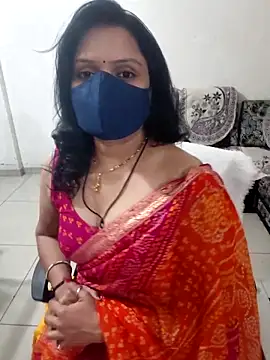 Snapshot of khushikhushi chatting on 06-07-26, 06:11 khushikhushi online show from 06-07-26, 06:11