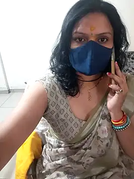 Snapshot of khushikhushi chatting on 06-11-26, 06:33 khushikhushi online show from 06-11-26, 06:33