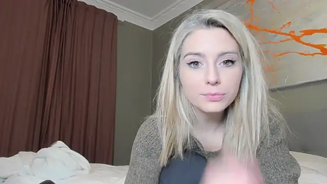 Lisaonthemoon online show from 12-30-24, 07:32