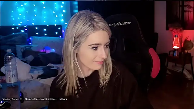 Lisaonthemoon online show from 04-29-26, 06:14