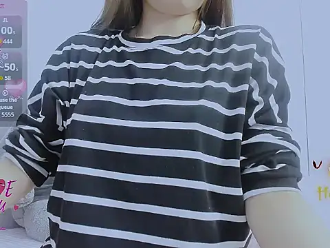 Linh diudang online show from 11-28-25, 02:36