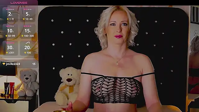 OliviaShaw23 online show from 02-10-26, 09:08