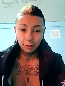 real fenix online show from 03-04-25, 04:30