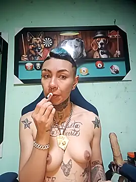 real fenix online show from 10-28-25, 12:19