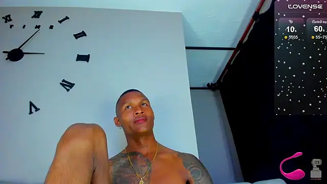 esteveen ortegas  online show from 03-17-25, 08:07