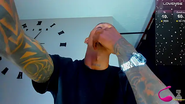 esteveen ortegas  online show from 03-21-25, 09:12