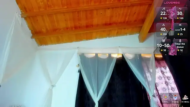 esteveen ortegas  online show from 12-16-25, 04:56