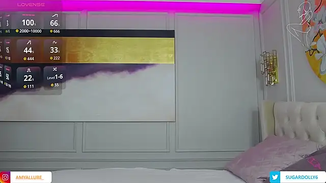 Snapshot of AmyAzureee chatting on 09-10-25, 08:20 AmyAzureee online show from 09-10-25, 08:20