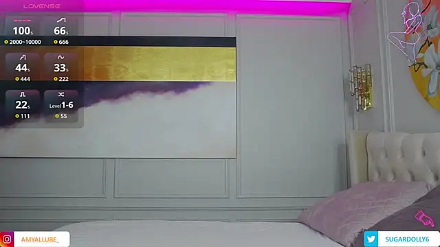 Snapshot of AmyAzureee chatting on 09-11-25, 08:53 AmyAzureee online show from 09-11-25, 08:53