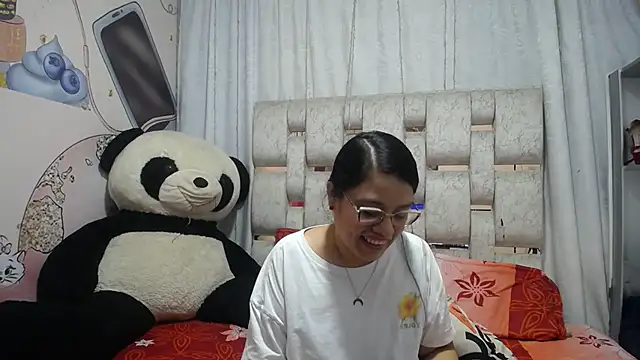 KEYRA-MILLER- online show from 02-01-26, 02:43