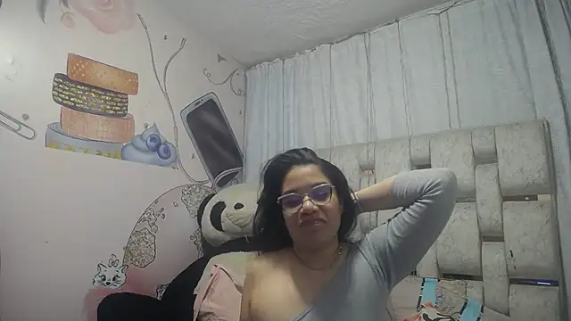 KEYRA-MILLER- online show from 02-02-26, 02:21