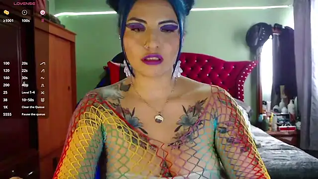 Snapshot of black_wiidow chatting on 01-09-25, 05:54 black wiidow online show from 01-09-25, 05:54