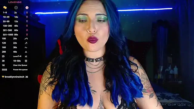 Snapshot of black_wiidow chatting on 01-23-25, 03:58 black wiidow online show from 01-23-25, 03:58