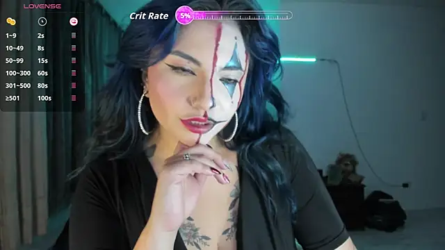 Snapshot of black_wiidow chatting on 10-25-25, 11:32 black wiidow online show from 10-25-25, 11:32