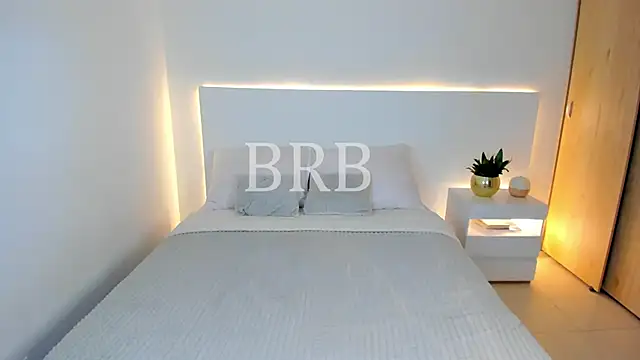 Snapshot of AndreaMartini chatting on 01-07-25, 01:28 AndreaMartini online show from 01-07-25, 01:28