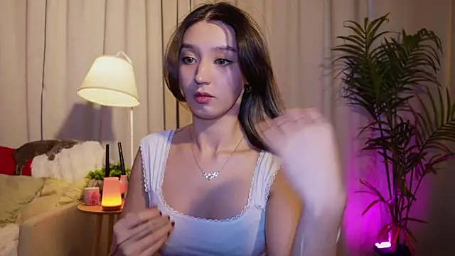 Snapshot of Sarasuo1 chatting on 03-03-25, 12:37 Sarasuo1 online show from 03-03-25, 12:37