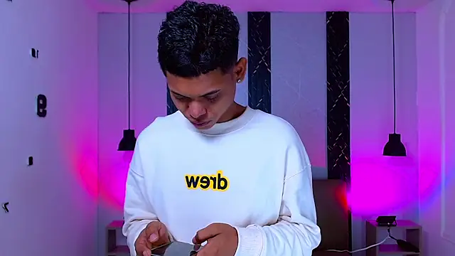 Damar fhelipe online show from 10-03-25, 04:31