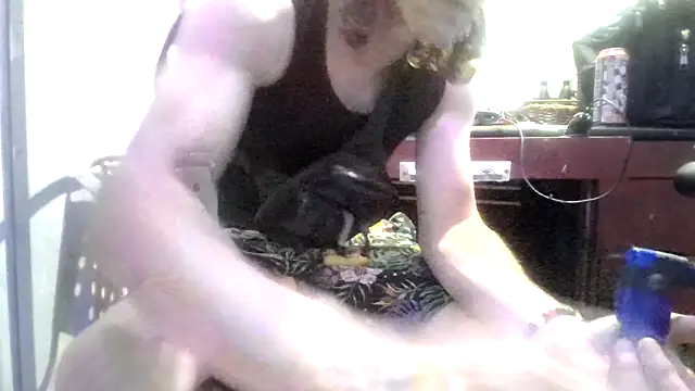 Snapshot of Dogz_n_daugthers chatting on 05-31-26, 10:00 Dogz n daugthers online show from 05-31-26, 10:00