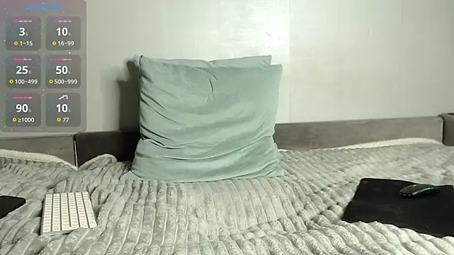 LeoPaulini online show from 11-23-25, 01:11