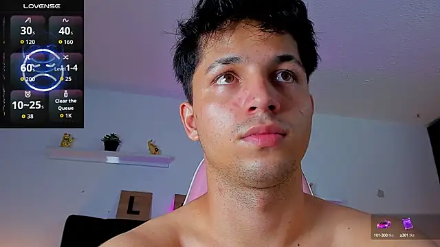 Snapshot of Issac_james_ chatting on 09-11-25, 03:28 Issac james  online show from 09-11-25, 03:28