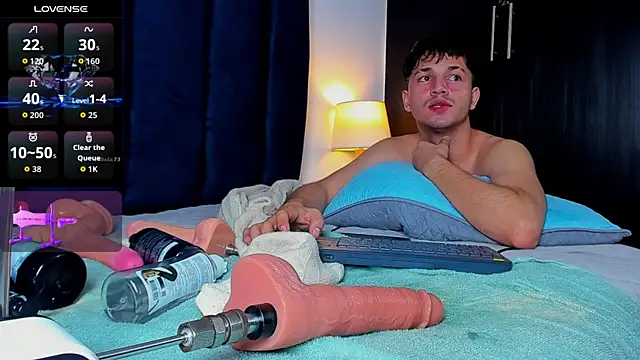 Snapshot of Issac_james_ chatting on 10-12-25, 09:03 Issac james  online show from 10-12-25, 09:03