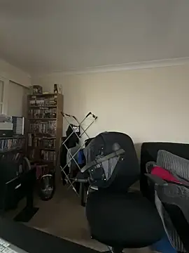 LondonTeffy online show from 01-16-25, 12:42