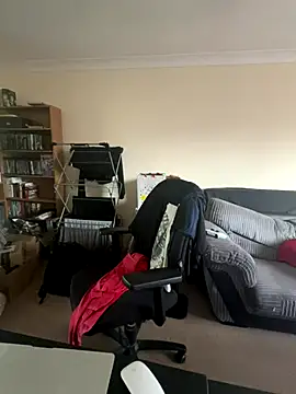 LondonTeffy online show from 10-30-25, 11:00