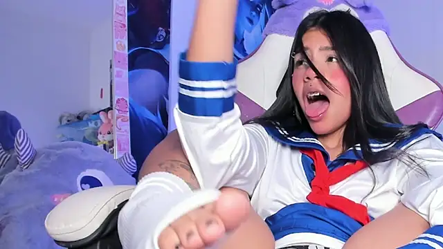 cutestephuwu online show from 02-18-25, 12:37