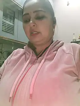 Snapshot of Dianaa9 chatting on 01-02-25, 08:06 Dianaa9 online show from 01-02-25, 08:06