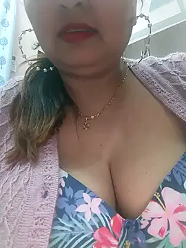 Snapshot of Dianaa9 chatting on 01-12-25, 08:57 Dianaa9 online show from 01-12-25, 08:57