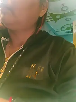 Snapshot of Dianaa9 chatting on 01-31-25, 06:57 Dianaa9 online show from 01-31-25, 06:57