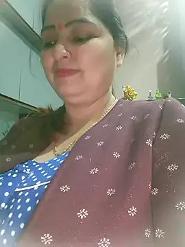 Snapshot of Dianaa9 chatting on 02-12-25, 06:40 Dianaa9 online show from 02-12-25, 06:40